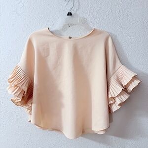 Akira Chicago peach crew ruffle sleeves blouse
